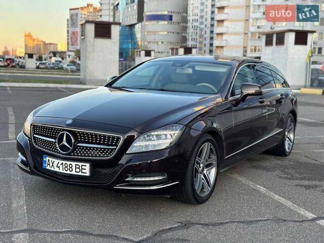 Коричневый Мерседес ЦЛС-Класс, объемом двигателя 2.14 л и пробегом 250 тыс. км за 17900 $, фото 11 на Automoto.ua