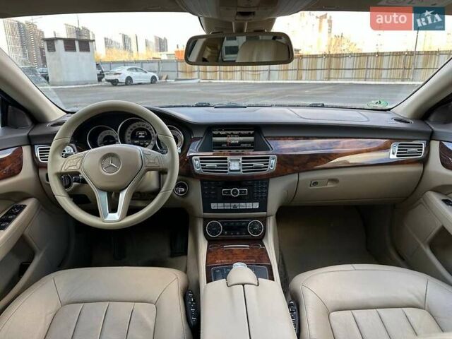 Коричневый Мерседес ЦЛС-Класс, объемом двигателя 2.14 л и пробегом 250 тыс. км за 17900 $, фото 25 на Automoto.ua