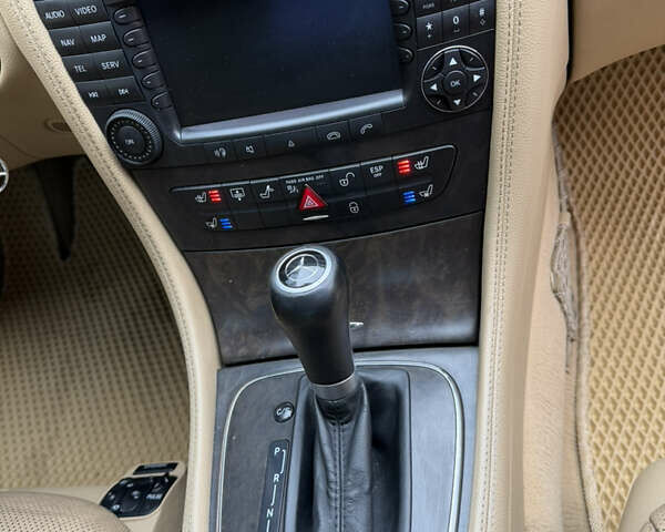 Червоний Мерседес ЦЛС-Клас, об'ємом двигуна 3.5 л та пробігом 292 тис. км за 7600 $, фото 26 на Automoto.ua