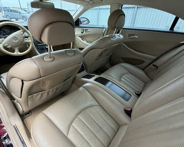 Червоний Мерседес ЦЛС-Клас, об'ємом двигуна 3.5 л та пробігом 292 тис. км за 7600 $, фото 21 на Automoto.ua