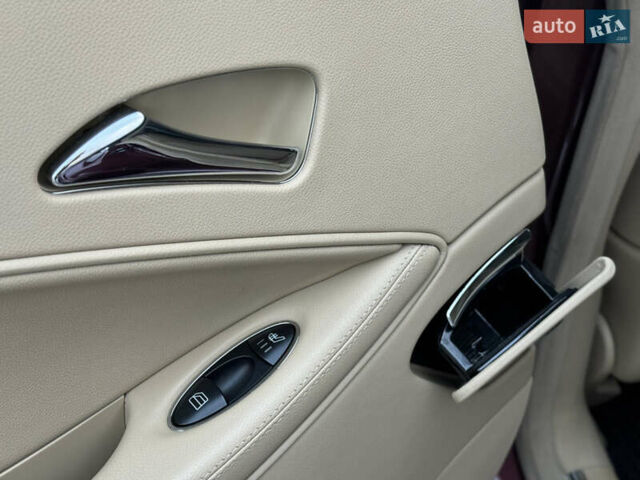 Красный Мерседес ЦЛС-Класс, объемом двигателя 5 л и пробегом 152 тыс. км за 8999 $, фото 52 на Automoto.ua