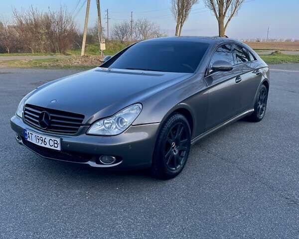 Мерседес ЦЛС-Клас, об'ємом двигуна 5 л та пробігом 270 тис. км за 7999 $, фото 11 на Automoto.ua