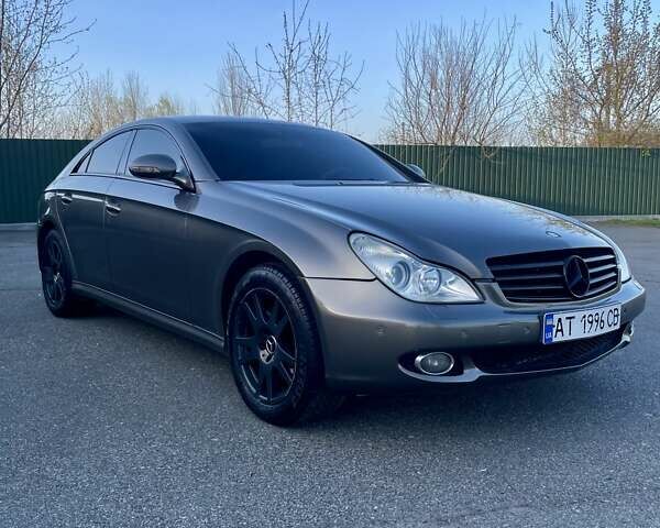 Мерседес ЦЛС-Клас, об'ємом двигуна 5 л та пробігом 270 тис. км за 7999 $, фото 3 на Automoto.ua