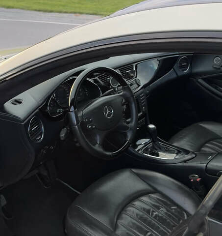 Мерседес ЦЛС-Клас, об'ємом двигуна 3 л та пробігом 270 тис. км за 12500 $, фото 11 на Automoto.ua