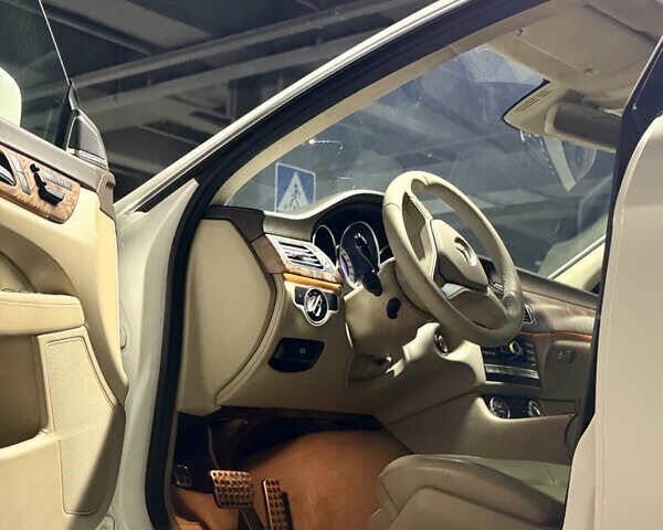 Мерседес ЦЛС-Клас, об'ємом двигуна 4.7 л та пробігом 180 тис. км за 17500 $, фото 9 на Automoto.ua