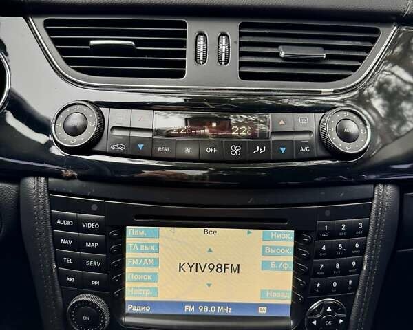 Серый Мерседес ЦЛС-Класс, объемом двигателя 3.5 л и пробегом 293 тыс. км за 7999 $, фото 20 на Automoto.ua