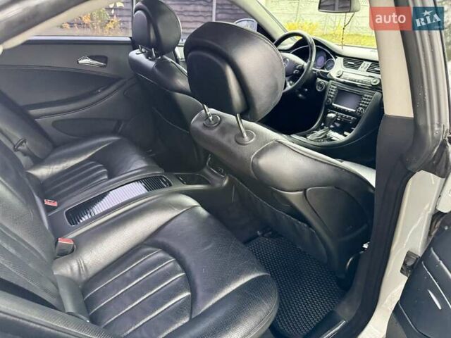 Серый Мерседес ЦЛС-Класс, объемом двигателя 3.5 л и пробегом 293 тыс. км за 7999 $, фото 24 на Automoto.ua