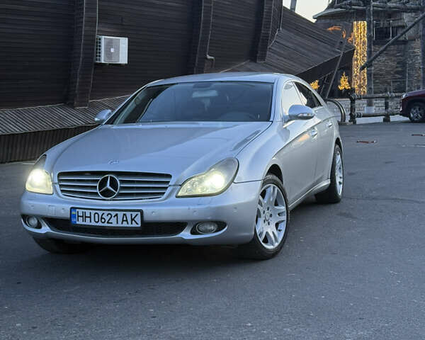Сірий Мерседес ЦЛС-Клас, об'ємом двигуна 0 л та пробігом 300 тис. км за 9000 $, фото 7 на Automoto.ua