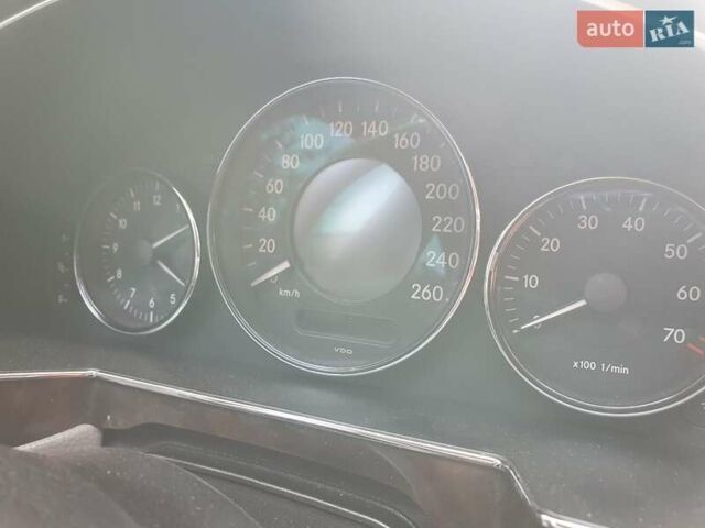 Сірий Мерседес ЦЛС-Клас, об'ємом двигуна 3.5 л та пробігом 250 тис. км за 4400 $, фото 1 на Automoto.ua