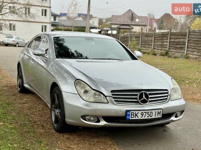 Серый Мерседес ЦЛС-Класс, объемом двигателя 3.5 л и пробегом 293 тыс. км за 7999 $, фото 2 на Automoto.ua