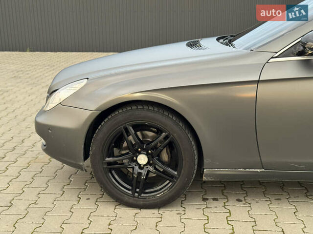 Мерседес ЦЛС-Клас 2005 у Летичеве на Automoto.ua Сірий Мерседес ЦЛС-Клас, об'ємом двигуна 3 л та пробігом 255 тис. км за 8999 $, фото 18 на Automoto.ua
