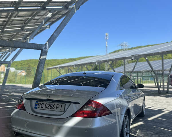 Серый Мерседес ЦЛС-Класс, объемом двигателя 3 л и пробегом 405 тыс. км за 10500 $, фото 6 на Automoto.ua