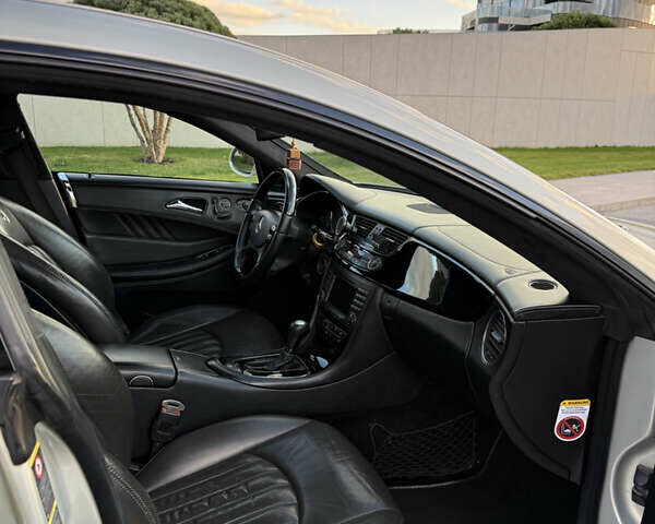 Серый Мерседес ЦЛС-Класс, объемом двигателя 2.99 л и пробегом 274 тыс. км за 10500 $, фото 7 на Automoto.ua