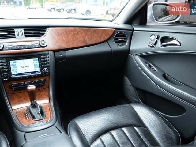 Мерседес ЦЛС-Класс 2007 в Киеве на Automoto.ua Серый Мерседес ЦЛС-Класс, объемом двигателя 3.5 л и пробегом 134 тыс. км за 14500 $, фото 47 на Automoto.ua