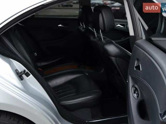 Сірий Мерседес ЦЛС-Клас, об'ємом двигуна 3.5 л та пробігом 135 тис. км за 13500 $, фото 33 на Automoto.ua