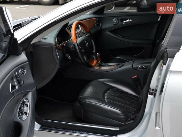 Мерседес ЦЛС-Класс 2007 в Киеве на Automoto.ua Серый Мерседес ЦЛС-Класс, объемом двигателя 3.5 л и пробегом 134 тыс. км за 14500 $, фото 24 на Automoto.ua