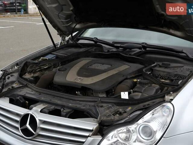 Мерседес ЦЛС-Класс 2007 в Киеве на Automoto.ua Серый Мерседес ЦЛС-Класс, объемом двигателя 3.5 л и пробегом 134 тыс. км за 14500 $, фото 52 на Automoto.ua