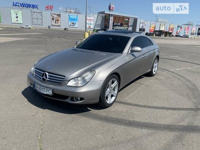 Серый Мерседес ЦЛС-Класс, объемом двигателя 3 л и пробегом 258 тыс. км за 11000 $, фото 10 на Automoto.ua