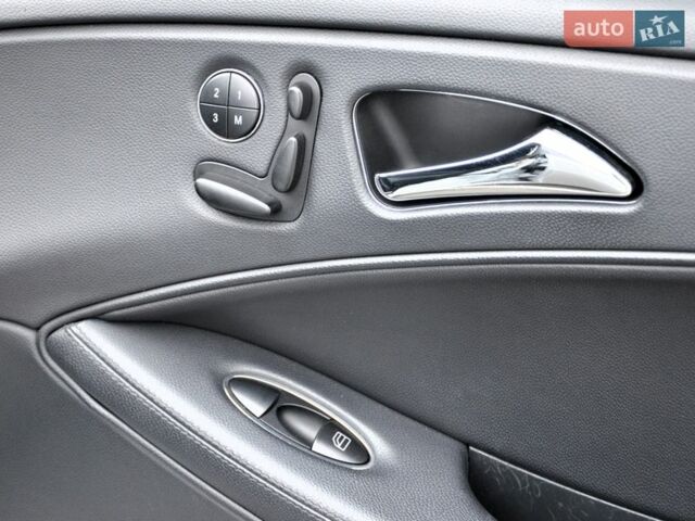 Серый Мерседес ЦЛС-Класс, объемом двигателя 3.5 л и пробегом 135 тыс. км за 12899 $, фото 37 на Automoto.ua