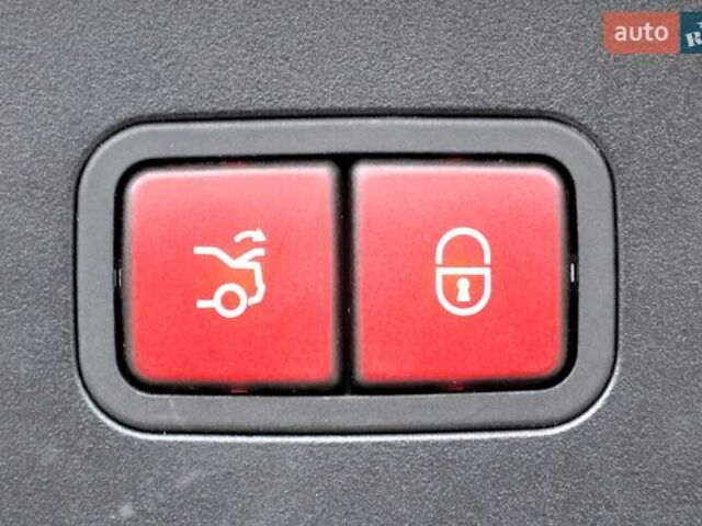 Сірий Мерседес ЦЛС-Клас, об'ємом двигуна 3.5 л та пробігом 135 тис. км за 12999 $, фото 54 на Automoto.ua