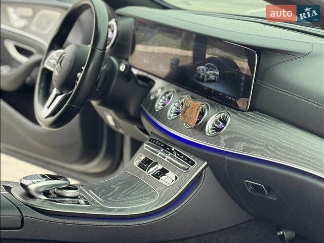 Серый Мерседес ЦЛС-Класс, объемом двигателя 3 л и пробегом 104 тыс. км за 54000 $, фото 9 на Automoto.ua