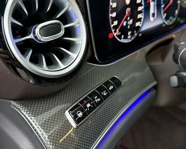 Серый Мерседес ЦЛС-Класс, объемом двигателя 3 л и пробегом 70 тыс. км за 63000 $, фото 14 на Automoto.ua