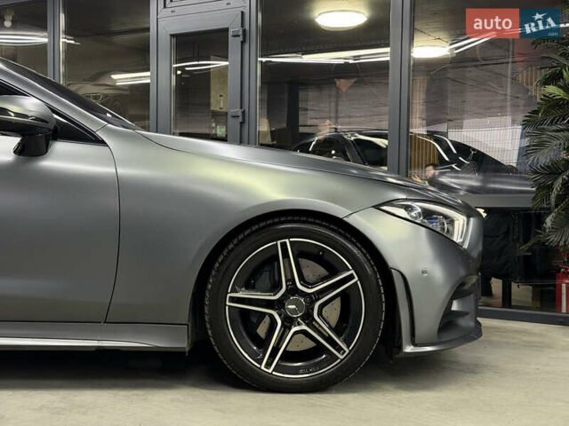 Серый Мерседес ЦЛС-Класс, объемом двигателя 3 л и пробегом 103 тыс. км за 45900 $, фото 4 на Automoto.ua