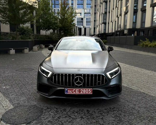 Серый Мерседес ЦЛС-Класс, объемом двигателя 3 л и пробегом 130 тыс. км за 57900 $, фото 3 на Automoto.ua