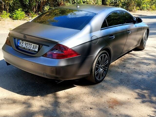Серый Мерседес ЦЛС-Класс, объемом двигателя 3.5 л и пробегом 0 тыс. км за 11500 $, фото 3 на Automoto.ua