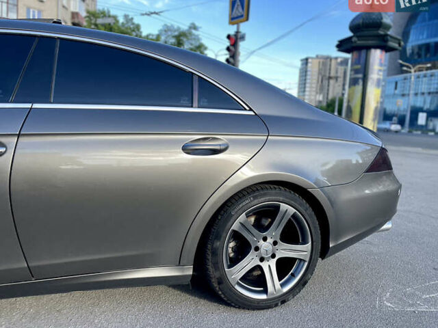 Сірий Мерседес ЦЛС-Клас, об'ємом двигуна 3 л та пробігом 351 тис. км за 9200 $, фото 5 на Automoto.ua