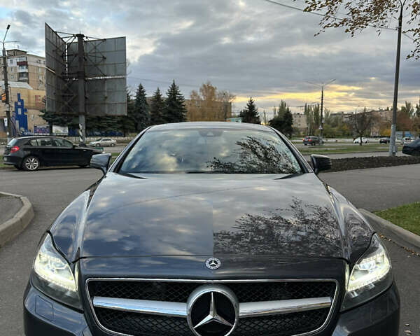 Мерседес ЦЛС-Класс 2011 в Кривом Роге на Automoto.ua Серый Мерседес ЦЛС-Класс, объемом двигателя 3 л и пробегом 270 тыс. км за 18700 $, фото 15 на Automoto.ua