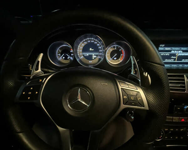 Сірий Мерседес ЦЛС-Клас, об'ємом двигуна 3 л та пробігом 279 тис. км за 17999 $, фото 23 на Automoto.ua