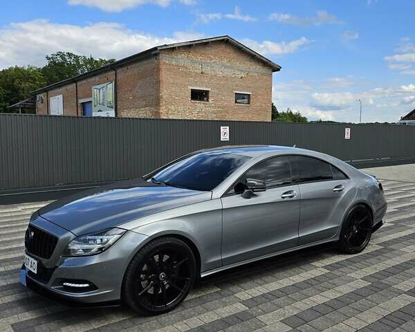 Серый Мерседес ЦЛС-Класс, объемом двигателя 3 л и пробегом 255 тыс. км за 19900 $, фото 25 на Automoto.ua