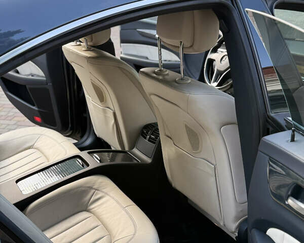 Сірий Мерседес ЦЛС-Клас, об'ємом двигуна 4.7 л та пробігом 120 тис. км за 17500 $, фото 17 на Automoto.ua