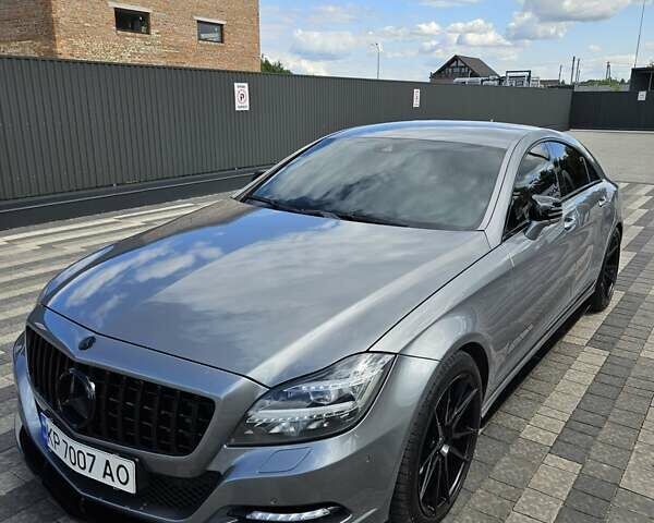 Серый Мерседес ЦЛС-Класс, объемом двигателя 3 л и пробегом 255 тыс. км за 19900 $, фото 19 на Automoto.ua