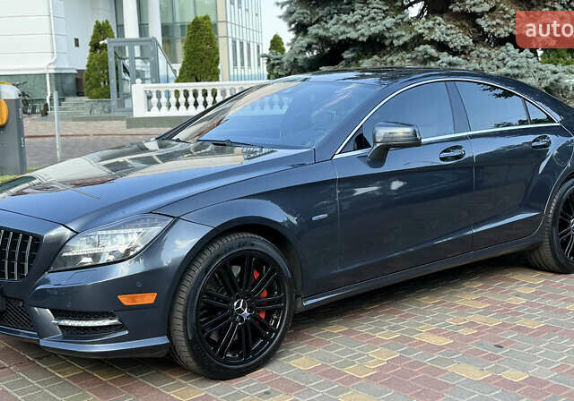 Сірий Мерседес ЦЛС-Клас, об'ємом двигуна 4.7 л та пробігом 120 тис. км за 17500 $, фото 5 на Automoto.ua