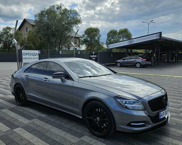 Серый Мерседес ЦЛС-Класс, объемом двигателя 3 л и пробегом 255 тыс. км за 19900 $, фото 44 на Automoto.ua