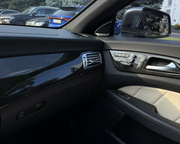 Сірий Мерседес ЦЛС-Клас, об'ємом двигуна 4.7 л та пробігом 120 тис. км за 17500 $, фото 20 на Automoto.ua