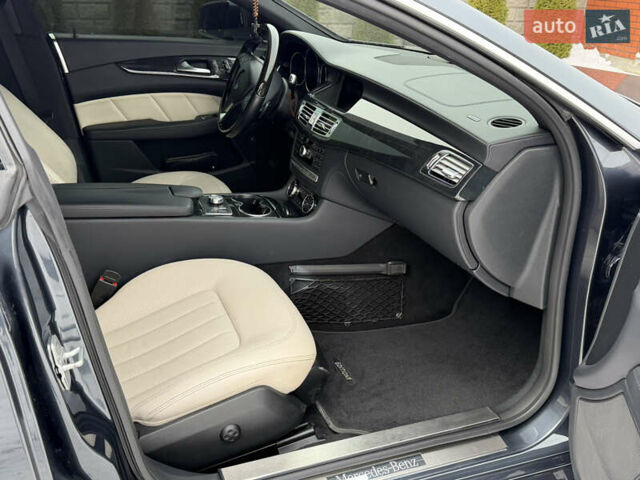 Сірий Мерседес ЦЛС-Клас, об'ємом двигуна 4.65 л та пробігом 151 тис. км за 19500 $, фото 6 на Automoto.ua