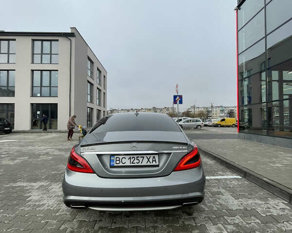 Сірий Мерседес ЦЛС-Клас, об'ємом двигуна 3 л та пробігом 279 тис. км за 17999 $, фото 3 на Automoto.ua