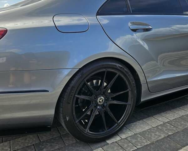 Серый Мерседес ЦЛС-Класс, объемом двигателя 3 л и пробегом 255 тыс. км за 19900 $, фото 7 на Automoto.ua