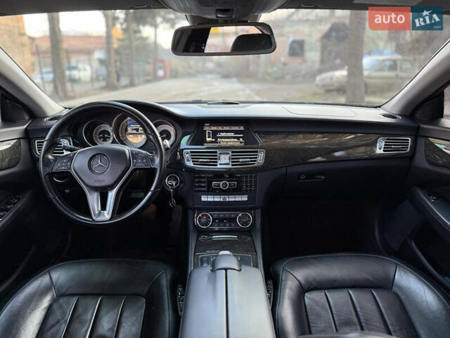 Серый Мерседес ЦЛС-Класс, объемом двигателя 3 л и пробегом 384 тыс. км за 17450 $, фото 12 на Automoto.ua