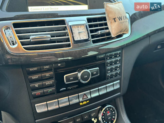 Серый Мерседес ЦЛС-Класс, объемом двигателя 4.66 л и пробегом 167 тыс. км за 19000 $, фото 21 на Automoto.ua