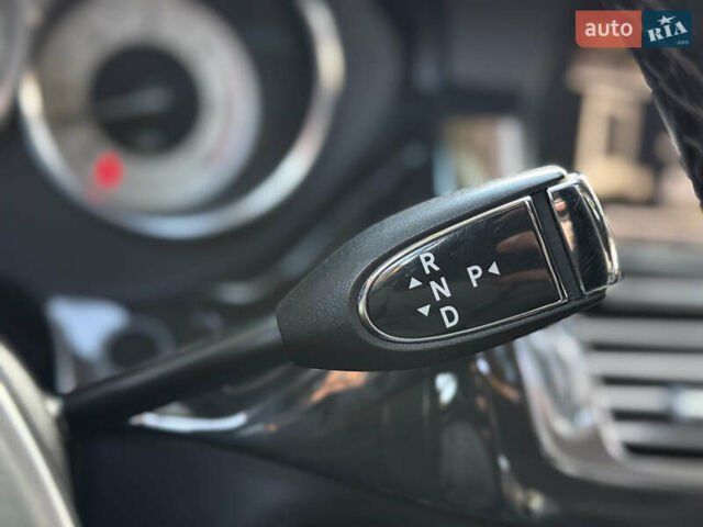 Серый Мерседес ЦЛС-Класс, объемом двигателя 2.99 л и пробегом 384 тыс. км за 17450 $, фото 31 на Automoto.ua