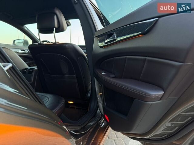 Сірий Мерседес ЦЛС-Клас, об'ємом двигуна 3 л та пробігом 136 тис. км за 24900 $, фото 25 на Automoto.ua