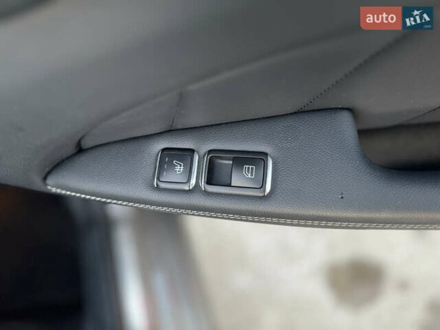 Серый Мерседес ЦЛС-Класс, объемом двигателя 4.66 л и пробегом 167 тыс. км за 19000 $, фото 28 на Automoto.ua