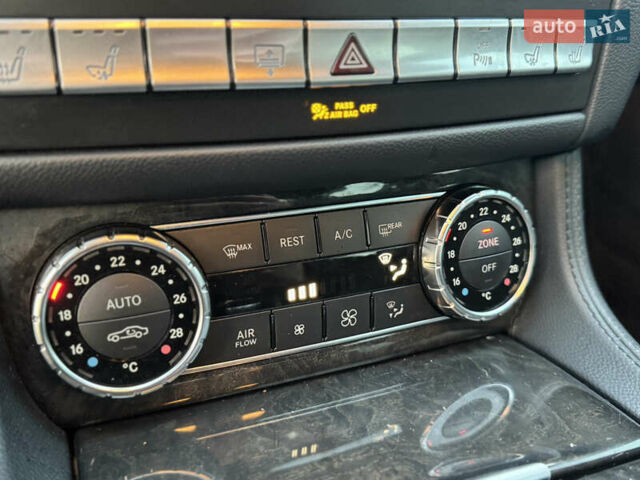 Серый Мерседес ЦЛС-Класс, объемом двигателя 4.66 л и пробегом 167 тыс. км за 19000 $, фото 22 на Automoto.ua