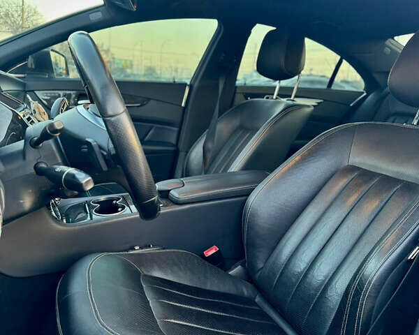 Серый Мерседес ЦЛС-Класс, объемом двигателя 4.66 л и пробегом 167 тыс. км за 19000 $, фото 15 на Automoto.ua