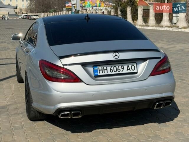 Серый Мерседес ЦЛС-Класс, объемом двигателя 4.66 л и пробегом 219 тыс. км за 26000 $, фото 6 на Automoto.ua