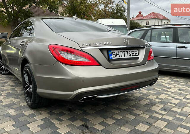 Серый Мерседес ЦЛС-Класс, объемом двигателя 2.99 л и пробегом 162 тыс. км за 34900 $, фото 6 на Automoto.ua